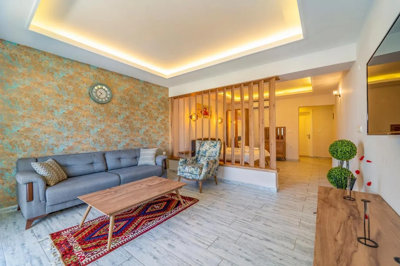 Nakas Suites Фетхие